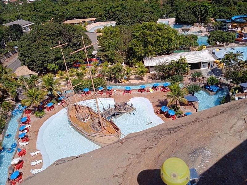Piazza Diroma Acesso Diroma Acqua Park Gratuito Star Temporada Apart otel Caldas Novas Dış mekan fotoğraf