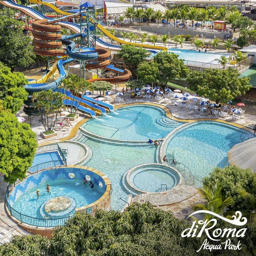 Piazza Diroma Acesso Diroma Acqua Park Gratuito Star Temporada Apart otel Caldas Novas Dış mekan fotoğraf